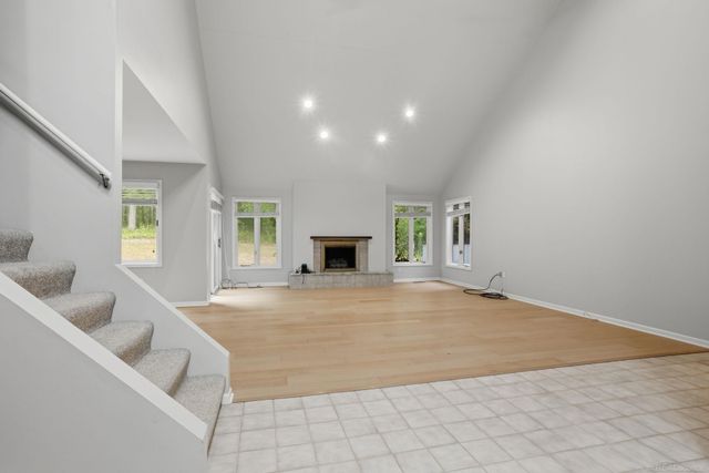 1085 Bear Creek Court, Oakland Twp, MI 48306