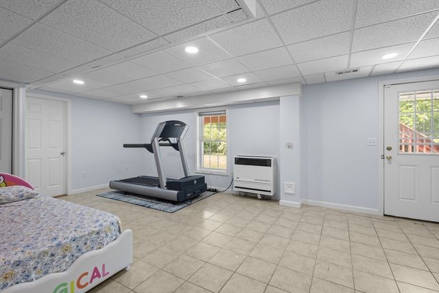 30 Willow Creek Dr, Attleboro, MA 02703