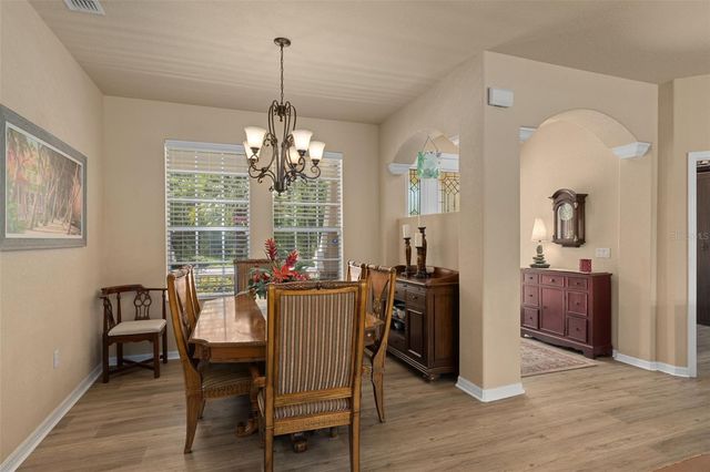 102 WHITEWOOD STREET, Homosassa, FL 34446