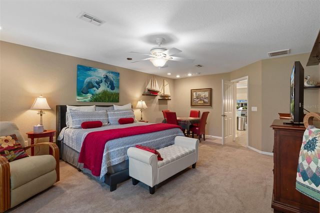 102 WHITEWOOD STREET, Homosassa, FL 34446