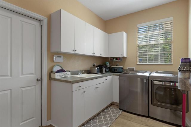102 WHITEWOOD STREET, Homosassa, FL 34446