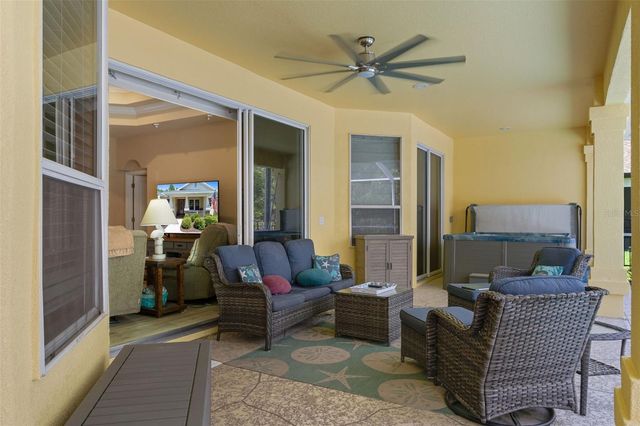 102 WHITEWOOD STREET, Homosassa, FL 34446