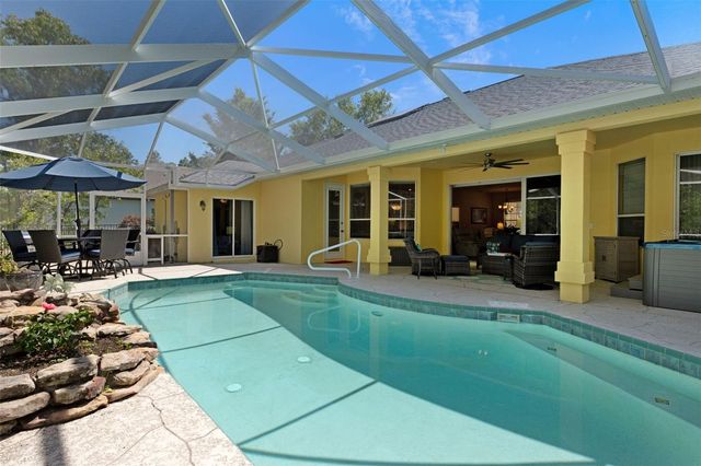 102 WHITEWOOD STREET, Homosassa, FL 34446