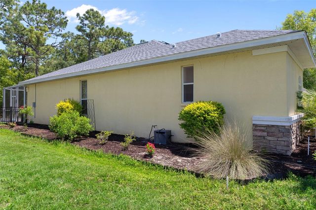 102 WHITEWOOD STREET, Homosassa, FL 34446