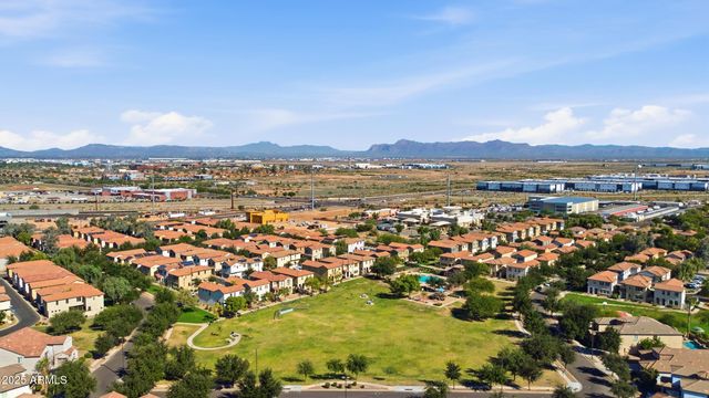 4665 E WILDHORSE Drive, Gilbert, AZ 85297