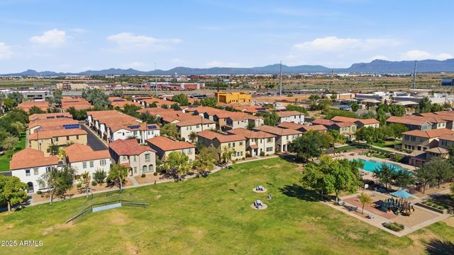 4665 E WILDHORSE Drive, Gilbert, AZ 85297