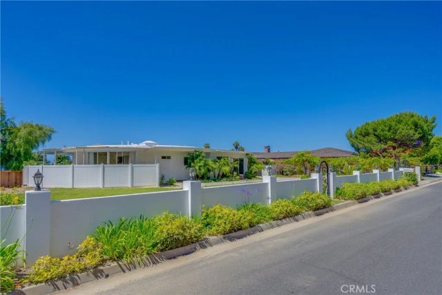 6150 Arrowroot, Rancho Palos Verdes, CA 90275