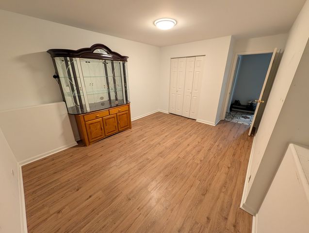 909 Mayfair Court, Elk Grove Village, IL 60007