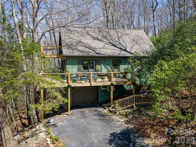 31 Elseetos Drive, Brevard, NC 28712