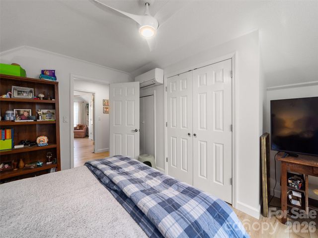 31 Elseetos Drive, Brevard, NC 28712
