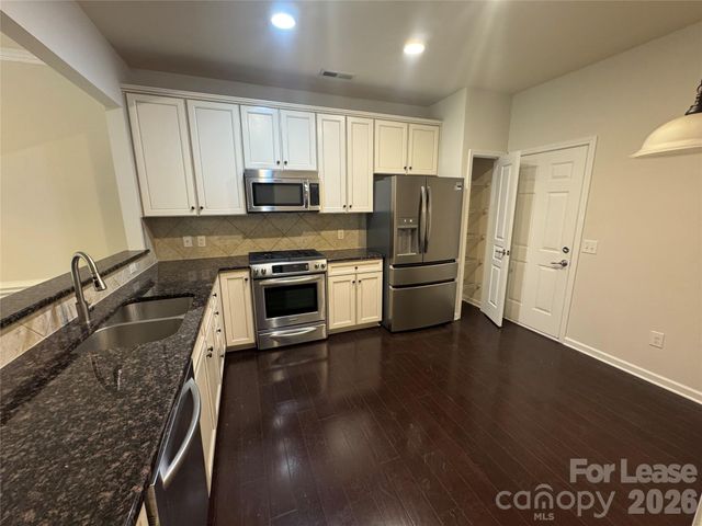 16205 Annahill Court, Charlotte, NC 28277