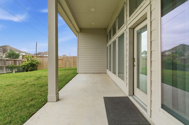 3117 Primrose Canyon Lane, Pearland, TX 77584