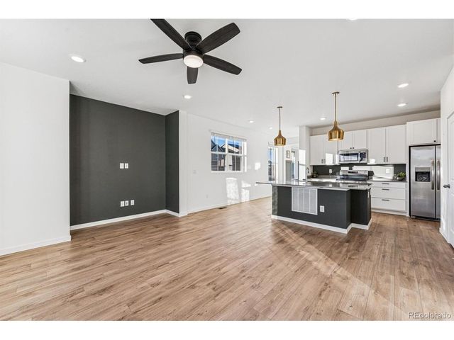 700 Lillibrook Pl, Lafayette, CO 80026