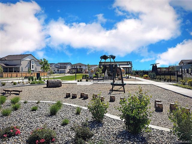 700 Lillibrook Pl, Lafayette, CO 80026