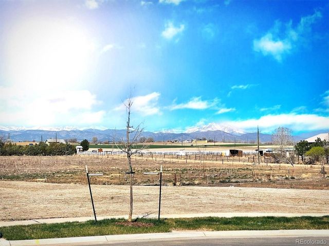 700 Lillibrook Pl, Lafayette, CO 80026