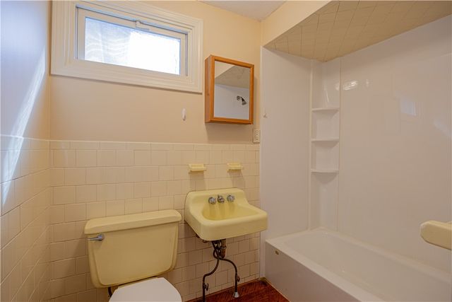 1018 Main Street, West Warwick, RI 02893