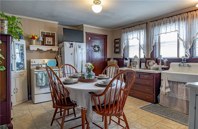 1018 Main Street, West Warwick, RI 02893