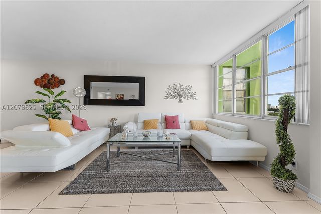 2150 Sans Souci Blvd B605, North Miami, FL 33181