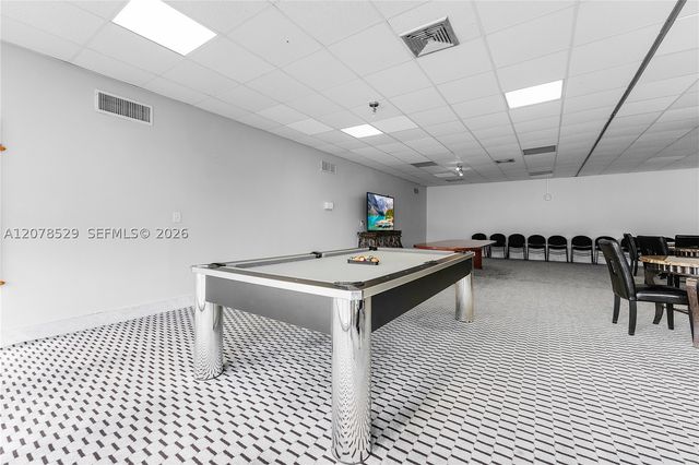 2150 Sans Souci Blvd B605, North Miami, FL 33181