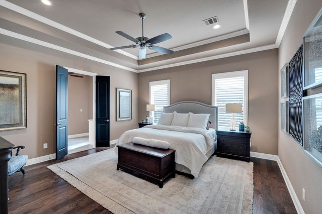 136 Sullivan Way, Waxahachie, TX 75167