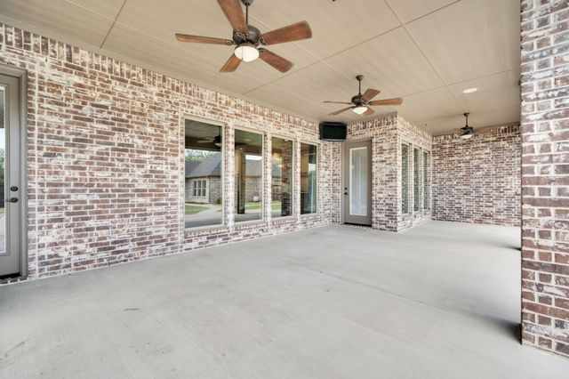 136 Sullivan Way, Waxahachie, TX 75167