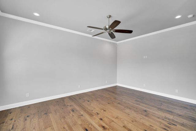 136 Sullivan Way, Waxahachie, TX 75167