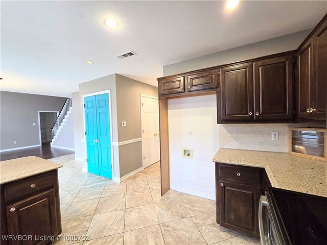 330 Duke Circle, Greenwood, AR 72936