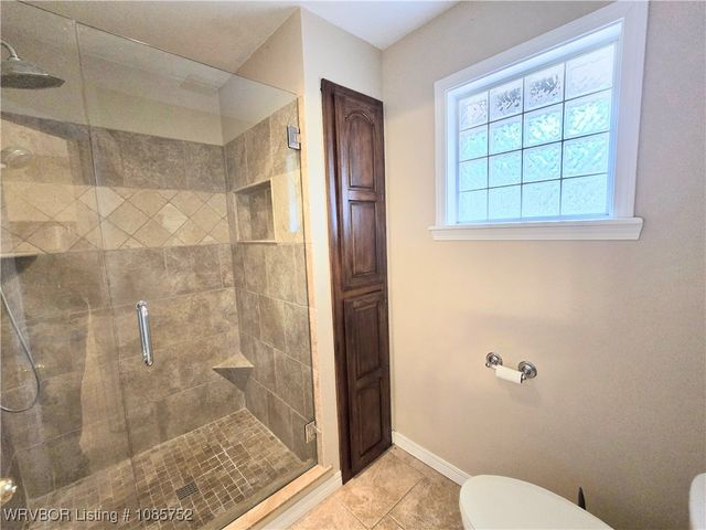 330 Duke Circle, Greenwood, AR 72936