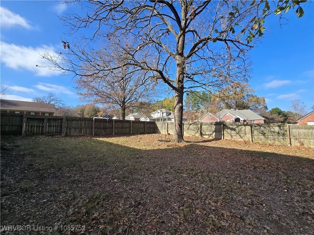 330 Duke Circle, Greenwood, AR 72936