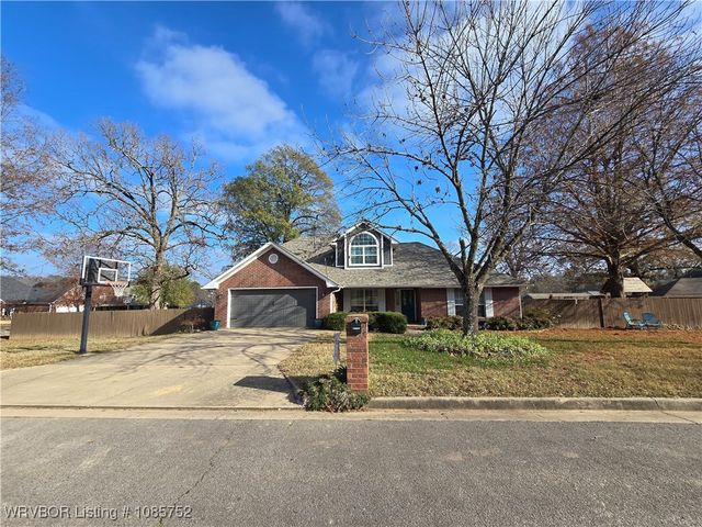 330 Duke Circle, Greenwood, AR 72936