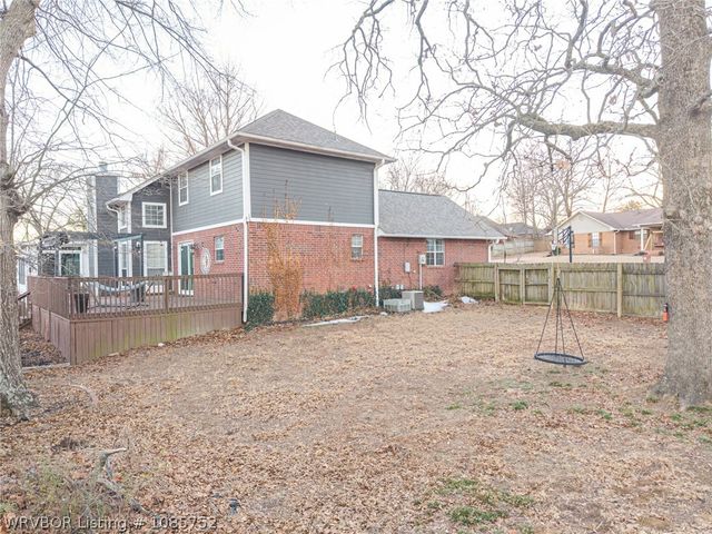 330 Duke Circle, Greenwood, AR 72936