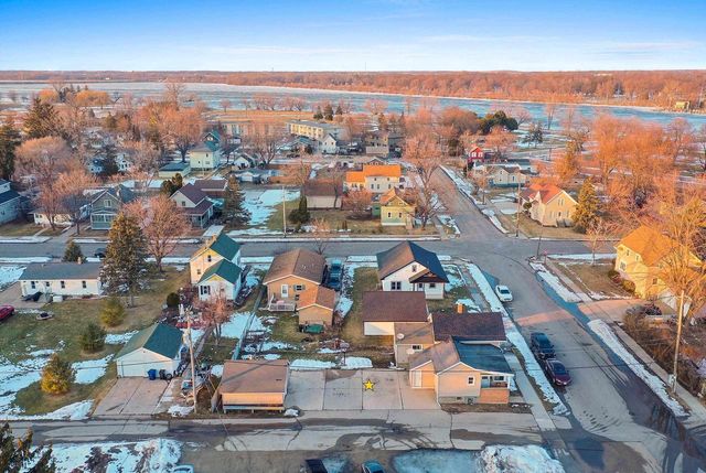 1419 FOX STREET, Oshkosh, WI 54902