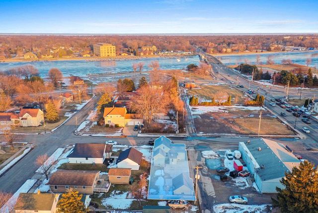 1419 FOX STREET, Oshkosh, WI 54902