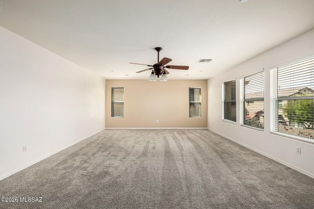 672 W Vuelta Buril, Sahuarita, AZ 85629