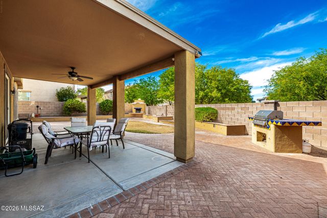 672 W Vuelta Buril, Sahuarita, AZ 85629