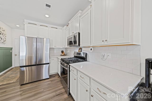 5843 Soft Shell Drive, Lancaster, SC 29720