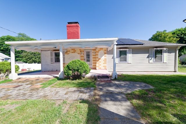 1 Rockland Road Ct, Auburn, MA 01501