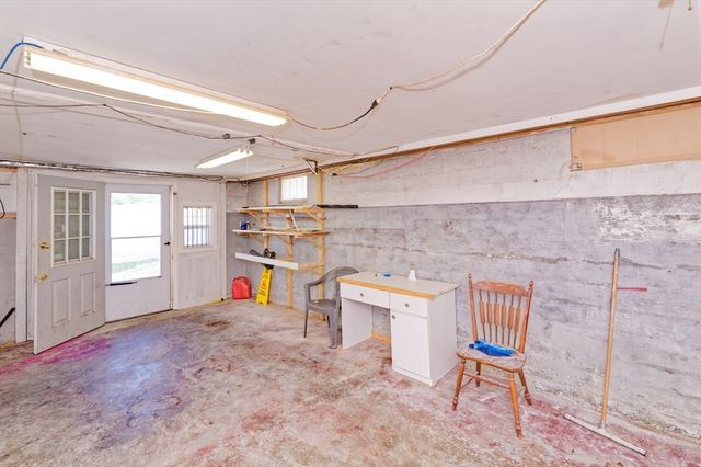 1 Rockland Road Ct, Auburn, MA 01501
