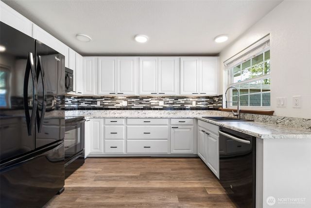 3670 Westland Court SE, Port Orchard, WA 98366