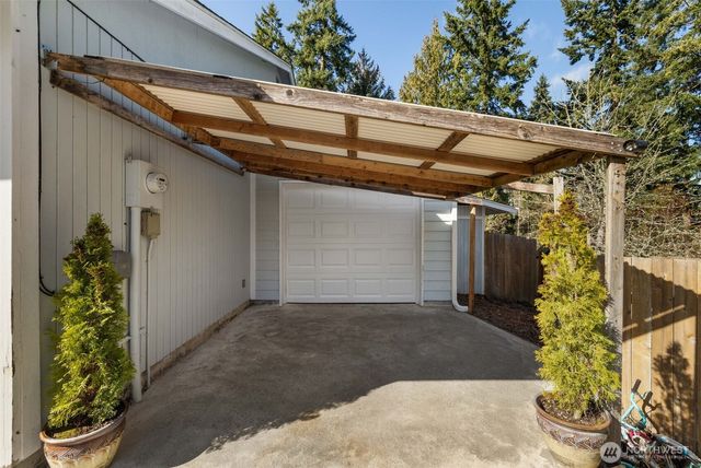 3670 Westland Court SE, Port Orchard, WA 98366
