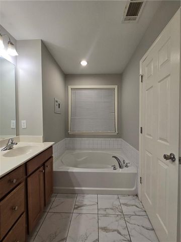 2982 Ashlyn Pointe Drive, Atlanta, GA 30340