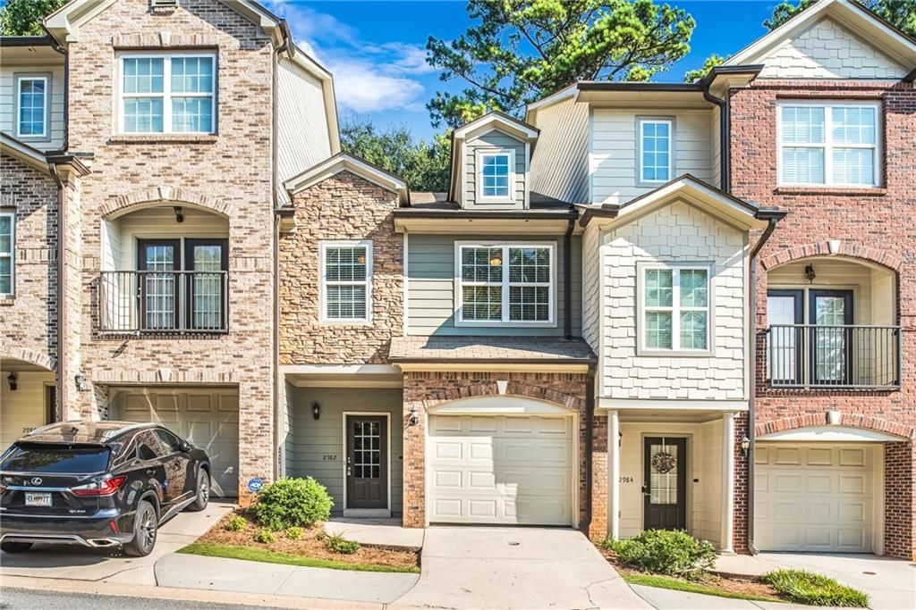 2982 Ashlyn Pointe Drive, Atlanta, GA 30340