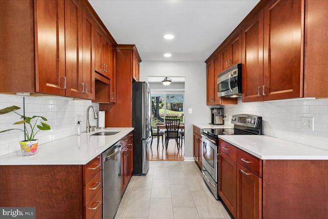 22 CULLINAN DR, Gaithersburg, MD 20878