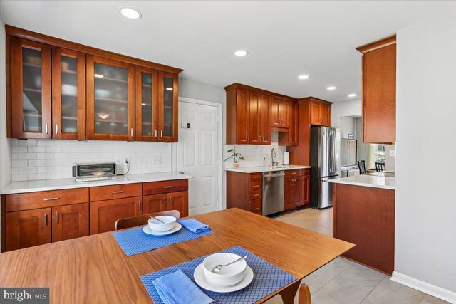 22 CULLINAN DR, Gaithersburg, MD 20878