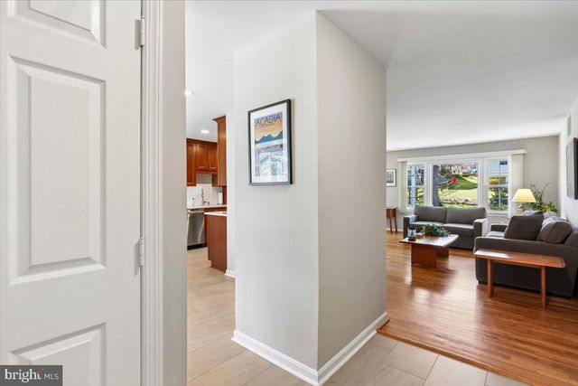 22 CULLINAN DR, Gaithersburg, MD 20878