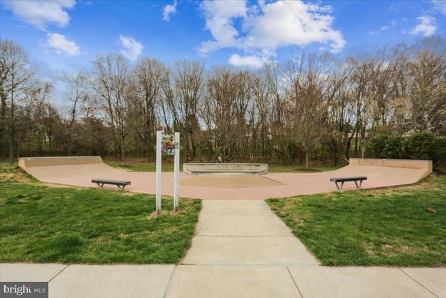 22 CULLINAN DR, Gaithersburg, MD 20878