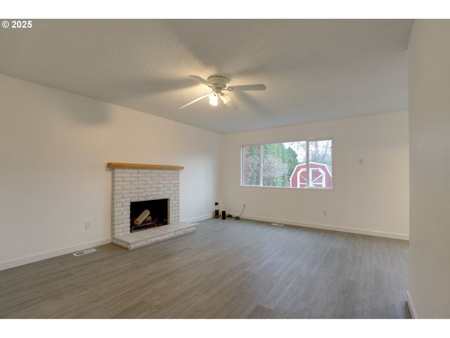 3414 COLUMBIA VIEW Dr, The Dalles, OR 97058