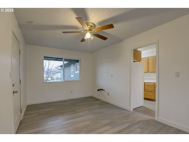 3414 COLUMBIA VIEW Dr, The Dalles, OR 97058