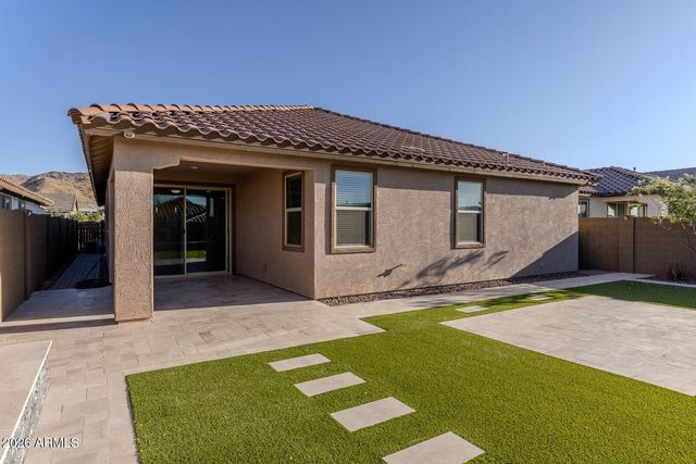 1548 W CORRAL Road, Phoenix, AZ 85041