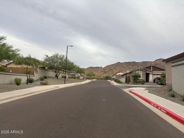 1548 W CORRAL Road, Phoenix, AZ 85041